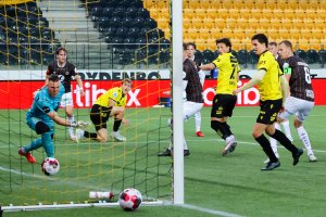 Spikeren i kista for MIFs cupeventyr er et faktum. Foto: Tor Erik Schrøder / NTB