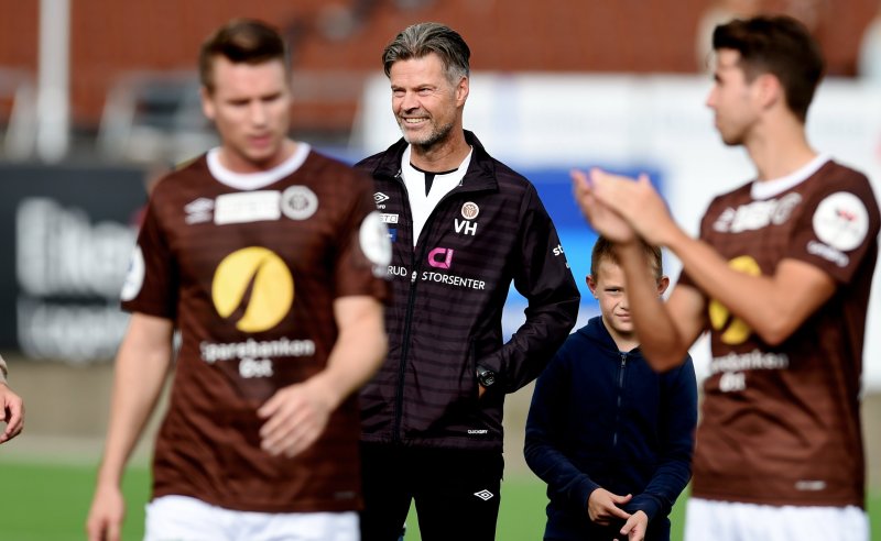 Vegard Hansen er en fornøyd trener om dagen. Foto: Digitalsport